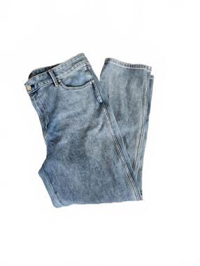 White House Black Market high-rise sculpt straight jean